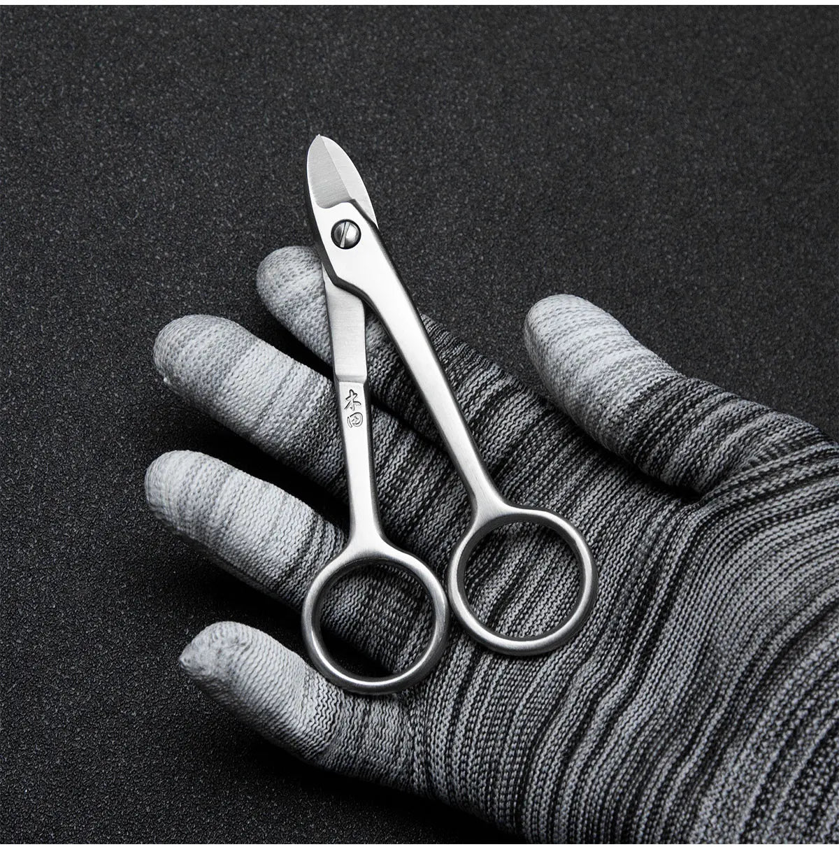 Professional grade bonsai tools wire cutter integrally forged with 4Cr13MoV