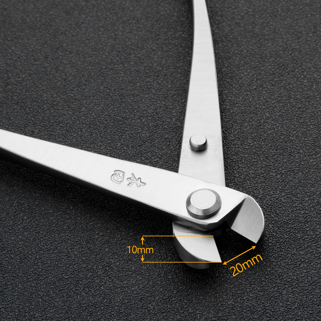 Professional grade bonsai tools wire cutter integrally forged with 4Cr13MoV