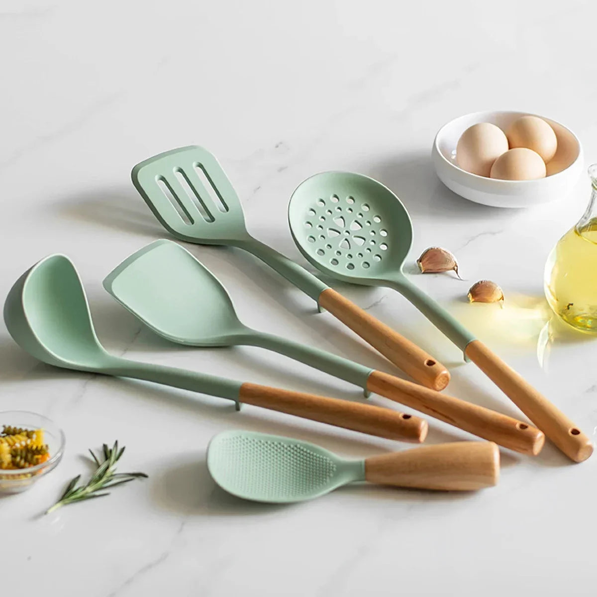 NEW Silicone Spatula Non Stick Pan Wooden Handle Silicone Vegetable