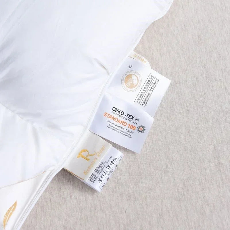 White Goose Down Comforter Warm Winter Thick 3D Bread Bed Blanket