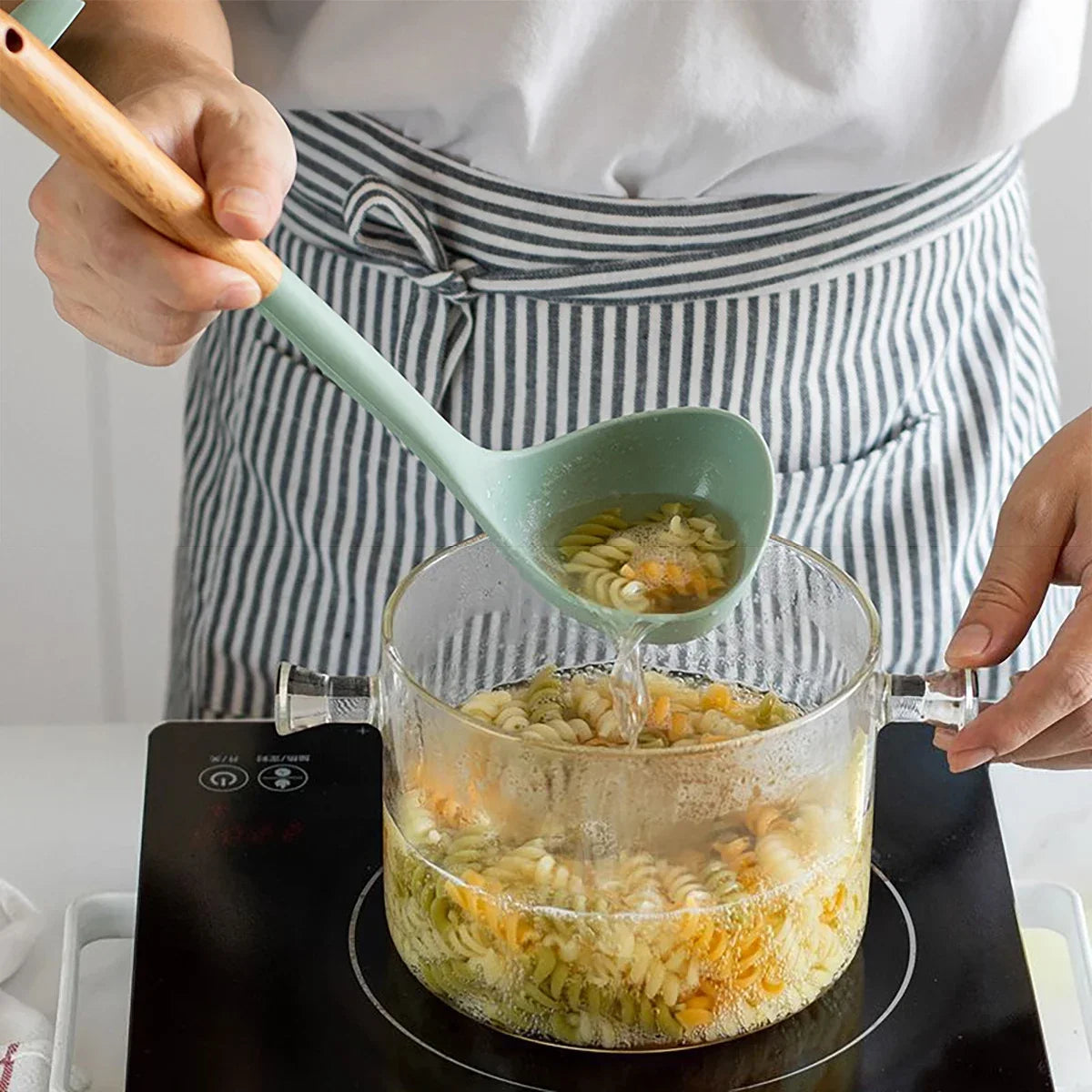 NEW Silicone Spatula Non Stick Pan Wooden Handle Silicone Vegetable