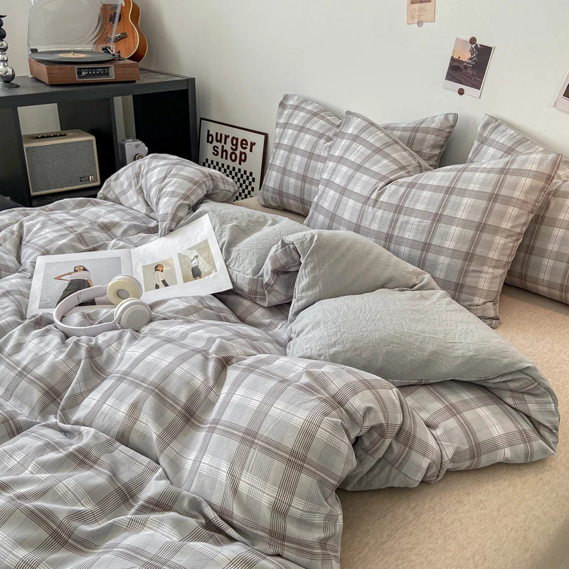 Skin-friendly Quilt Cover Plaid Style Duvet Covers Double Side Bed Cover